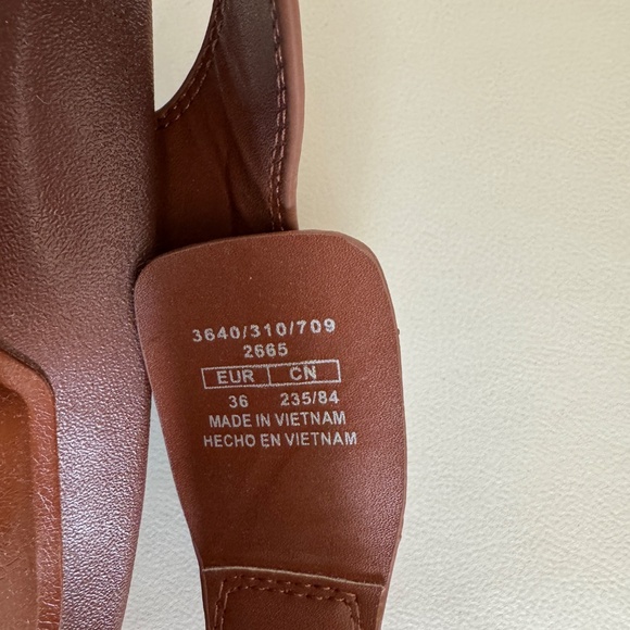 ZARA Cross Strap Sandals Size 36 - Picture 6 of 6